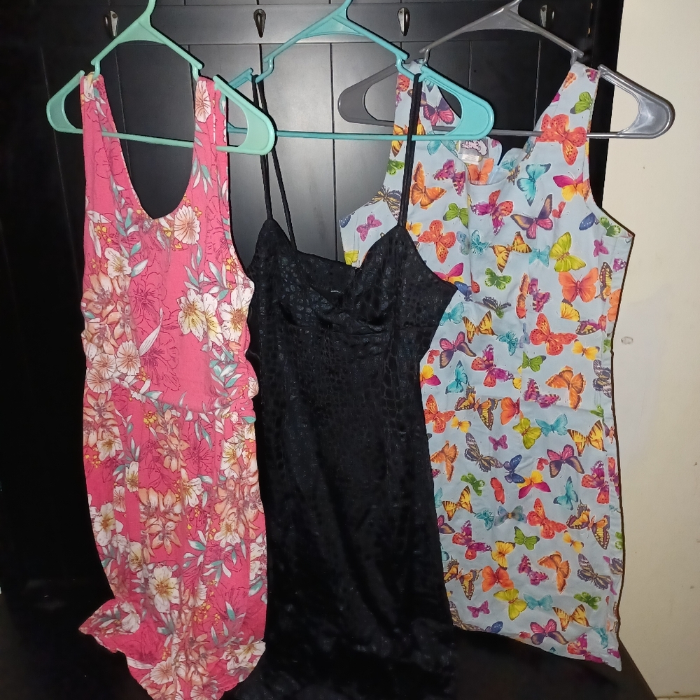Knee length dresses. Floral, Black , Butterfly